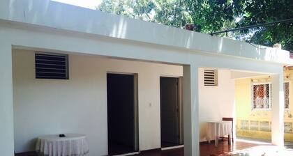 Rocky's Rock & Blues Bar & Hotel