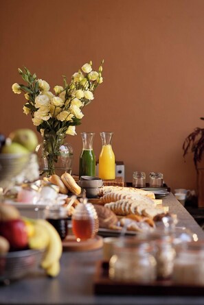 Se sirven desayunos y cenas