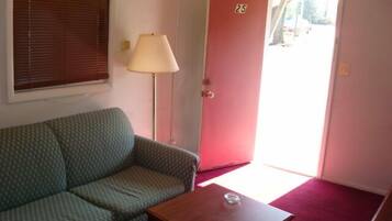 Room, 1 Double Bed | Free WiFi