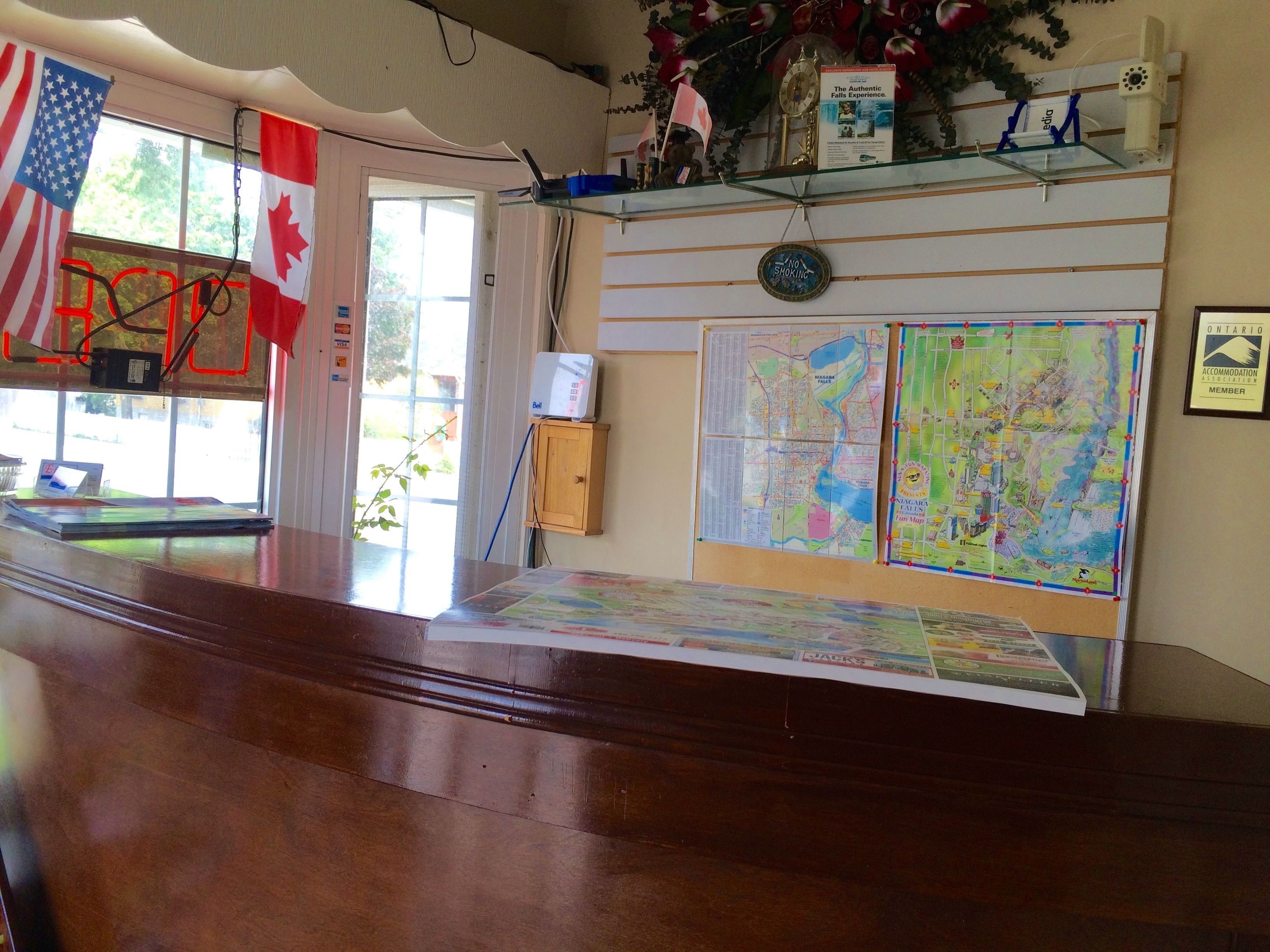 入住/退房自助服務機