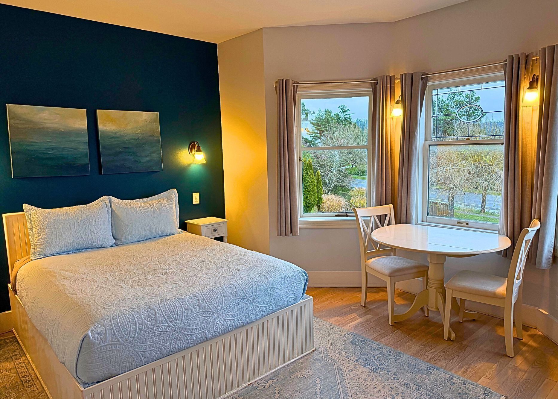 Habitación, 1 cama de matrimonio | Tabla de planchar con plancha, wifi gratis, ropa de cama