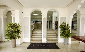 Property entrance - Rede Andrade Real (Teresina)