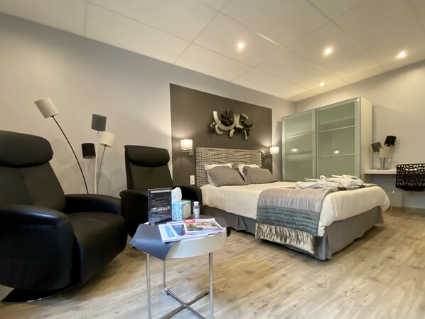 Double Room, Private Bathroom