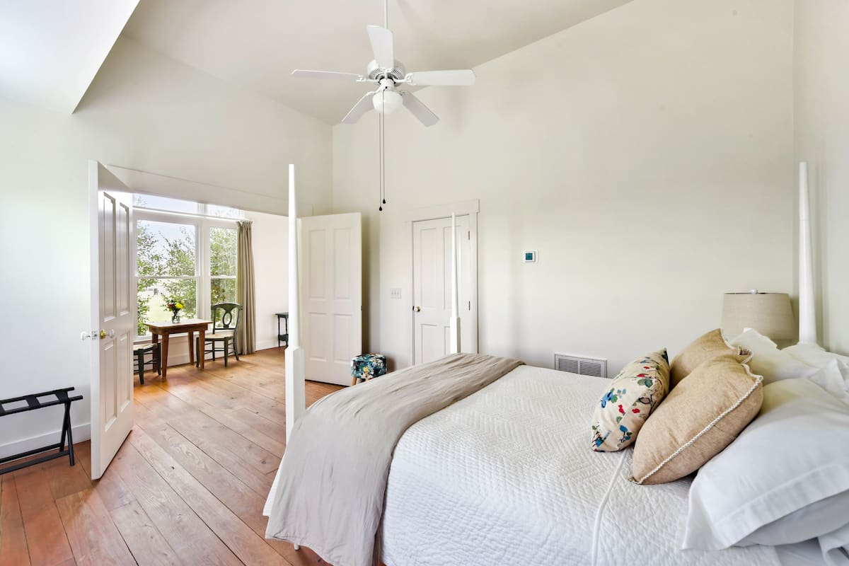 Standard Suite, Ensuite (Garden Room)