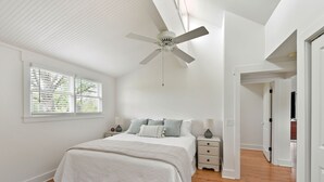 Traditional Cottage, Ensuite (Hillside Cottage) - The Farmhouse Inn (Madison)