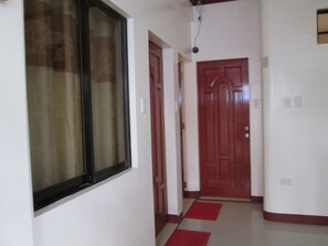 Hallway - AJ Travellers Inn (Boracay Island)