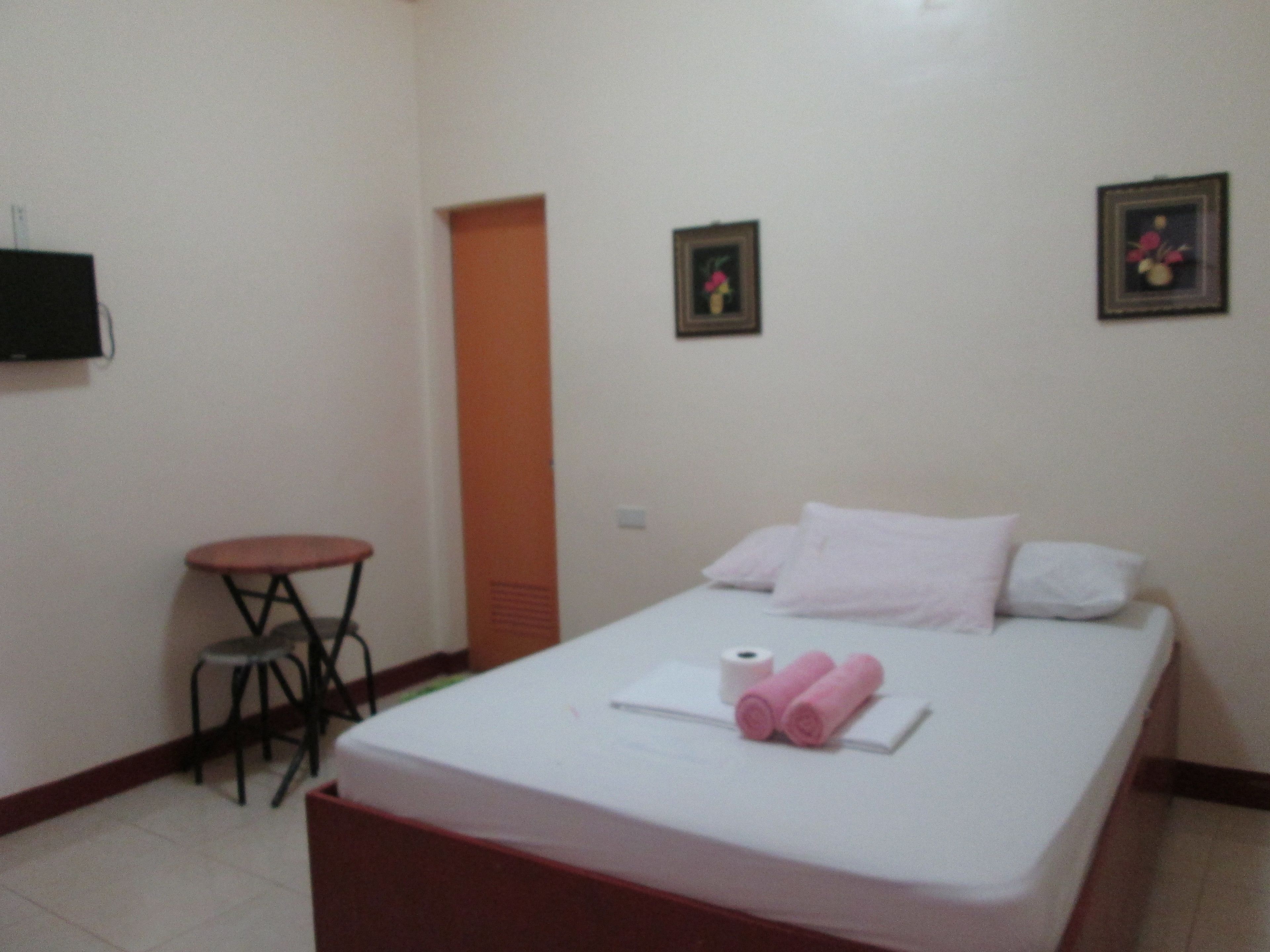 Desk, blackout drapes, rollaway beds, free WiFi