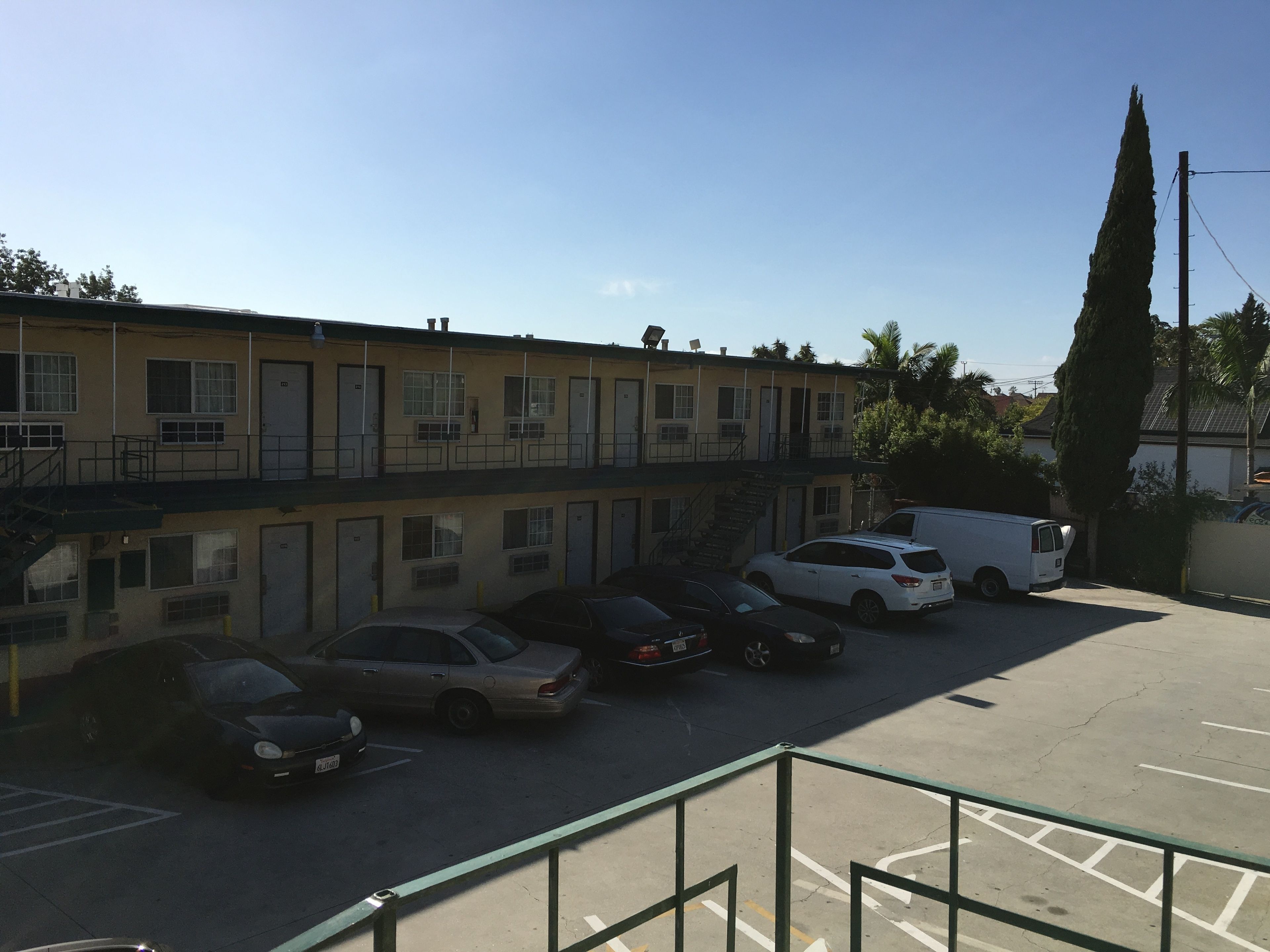 Photo - Eastsider Motel -Downtown LA New Rooms