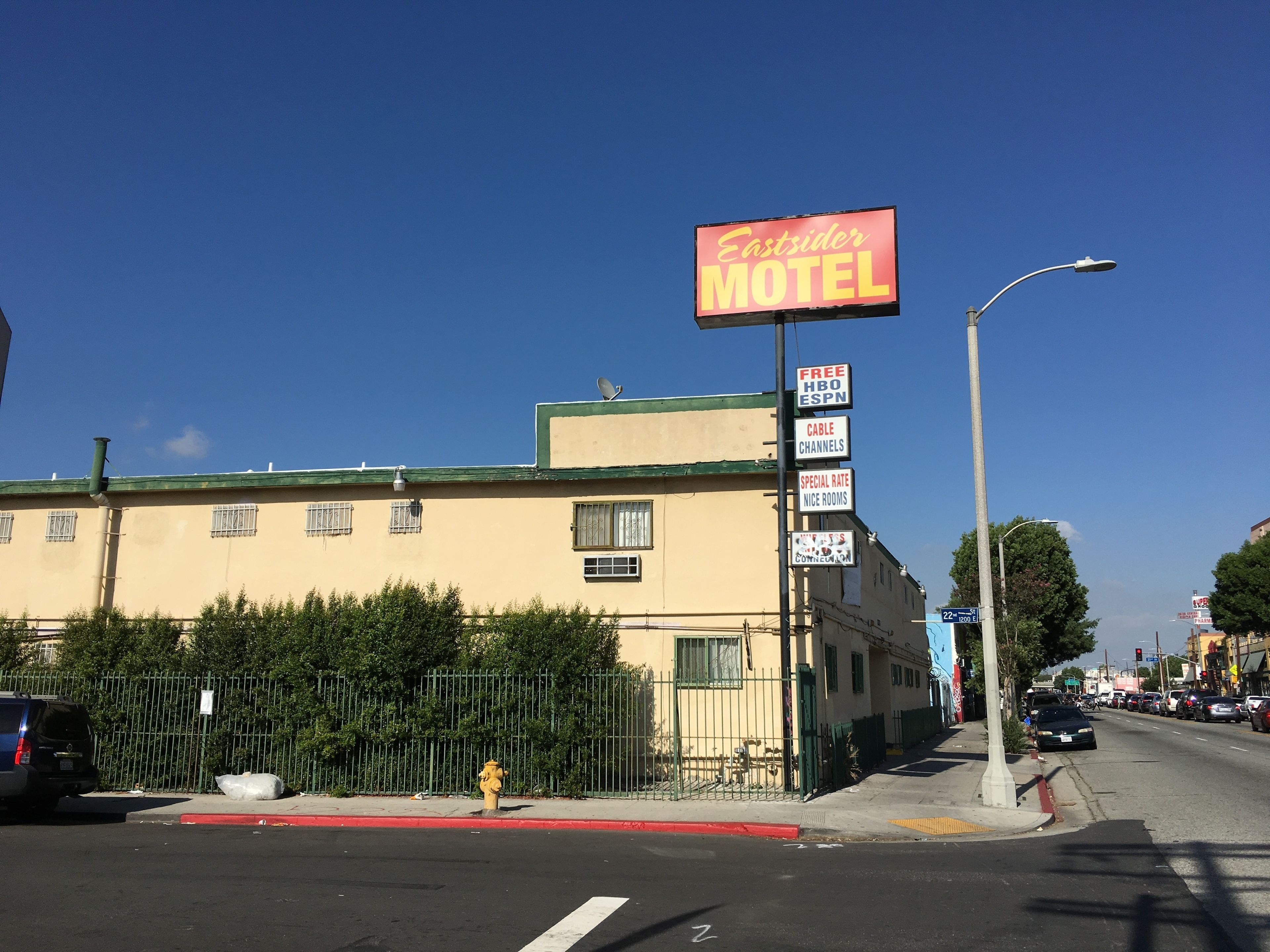 Photo - Eastsider Motel -Downtown LA New Rooms