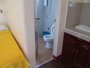 ห้องแฟมิลี่ | ห้องน้ำ | ฝักบัว, ผ้าเช็ดตัว