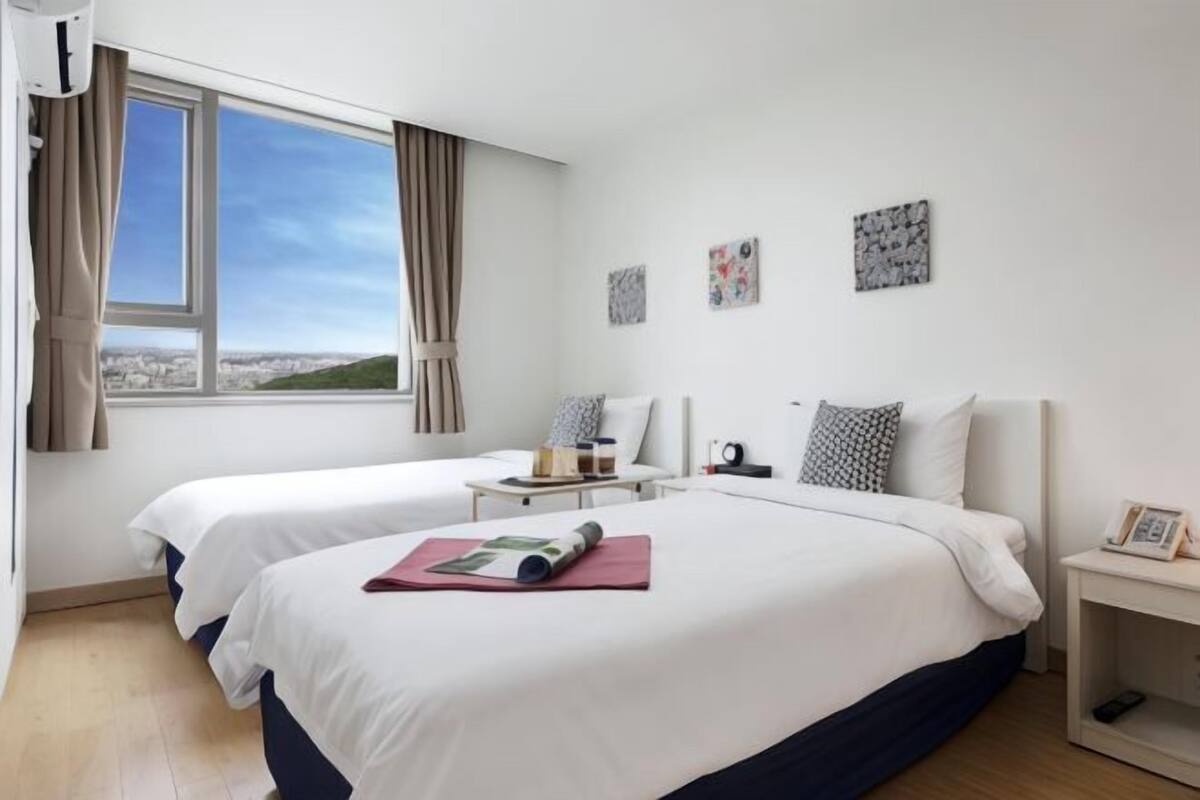 Pillowtop beds, desk, iron/ironing board (on request), WiFi (free)