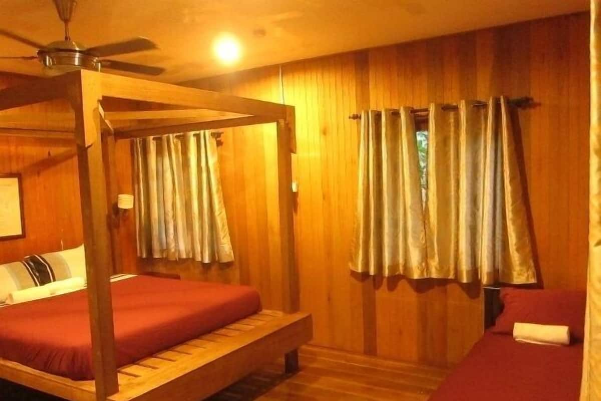 华丽别墅, 多张床, 热水浴缸, 山景 | 床单