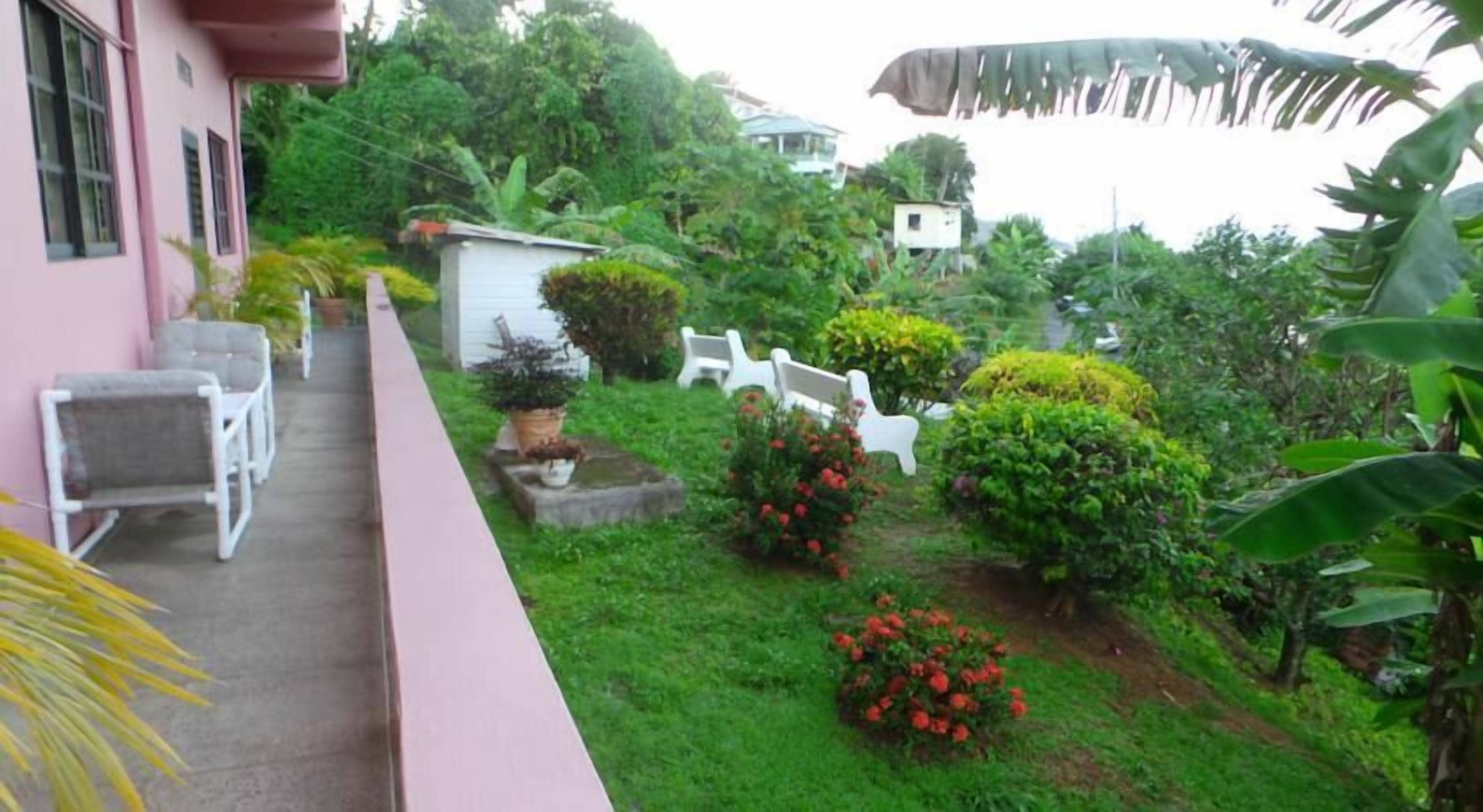 Foto - Top Ranking Hill View Guesthouse