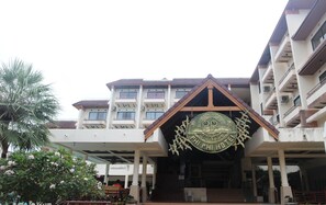 Exterior - Phi Phi Hotel (Ko Phi Phi)