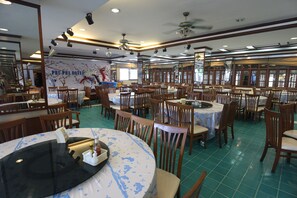 Restaurant - Phi Phi Hotel (Ko Phi Phi)