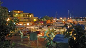 Dining - Le Sirene (Olbia)