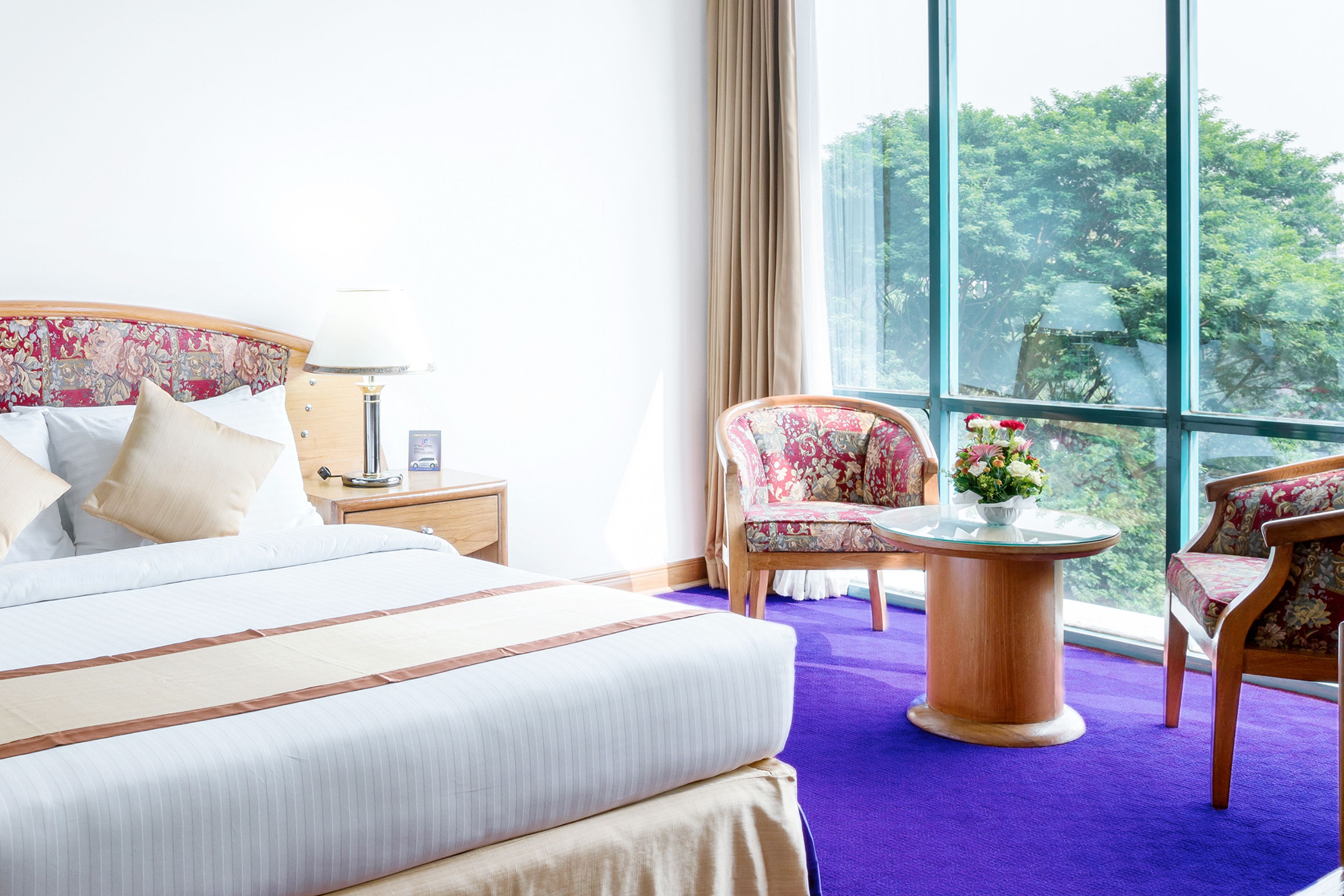 1 bedroom, egyptian cotton sheets, premium bedding, pillow-top beds