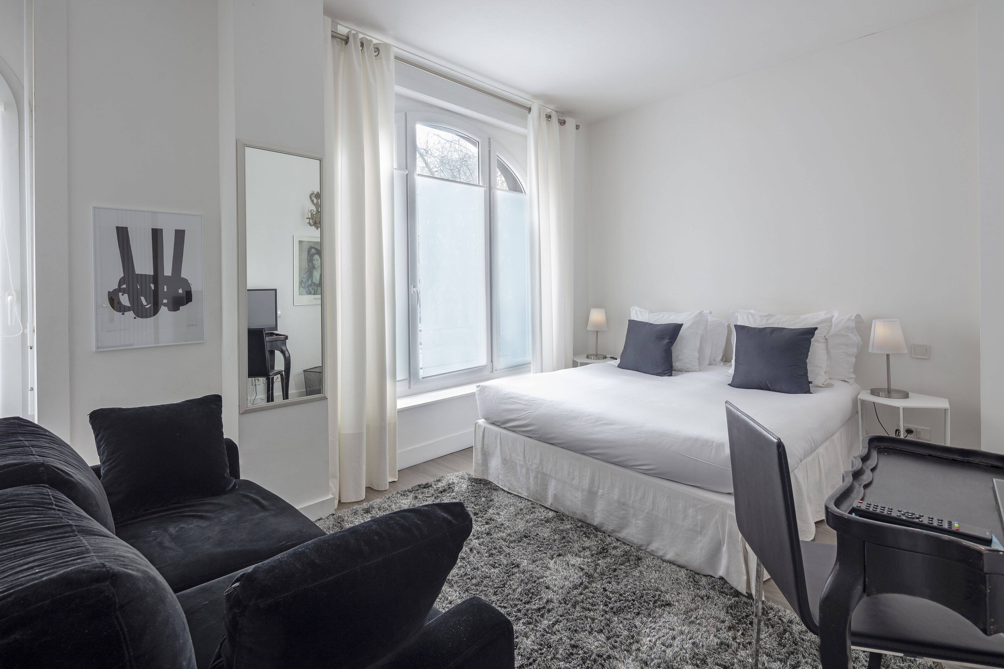 superior double room | premium bedding, iron/ironing board, free wifi, bed sheets