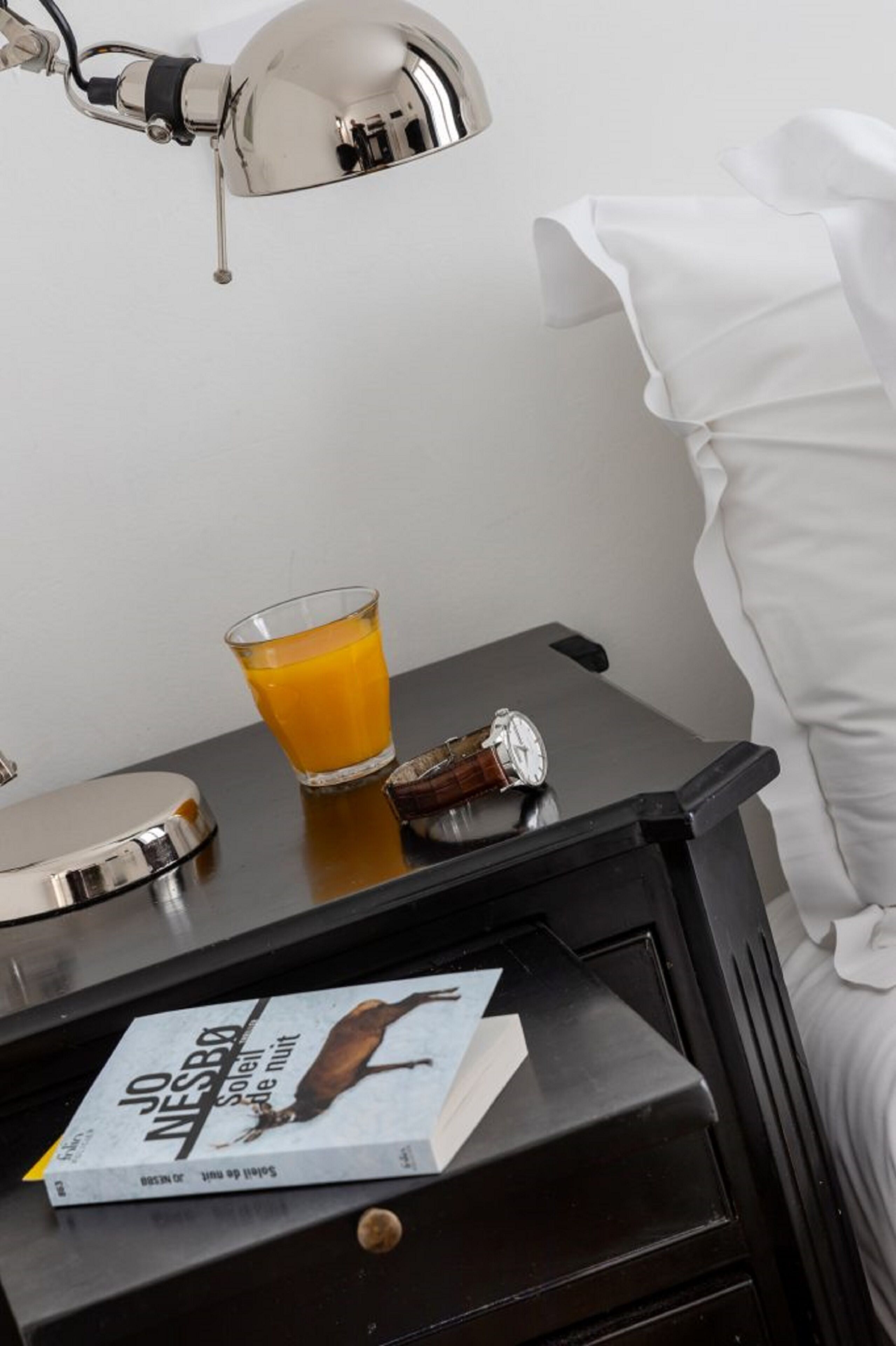 classic twin room, bathtub | premium bedding, iron/ironing board, free wifi, bed sheets