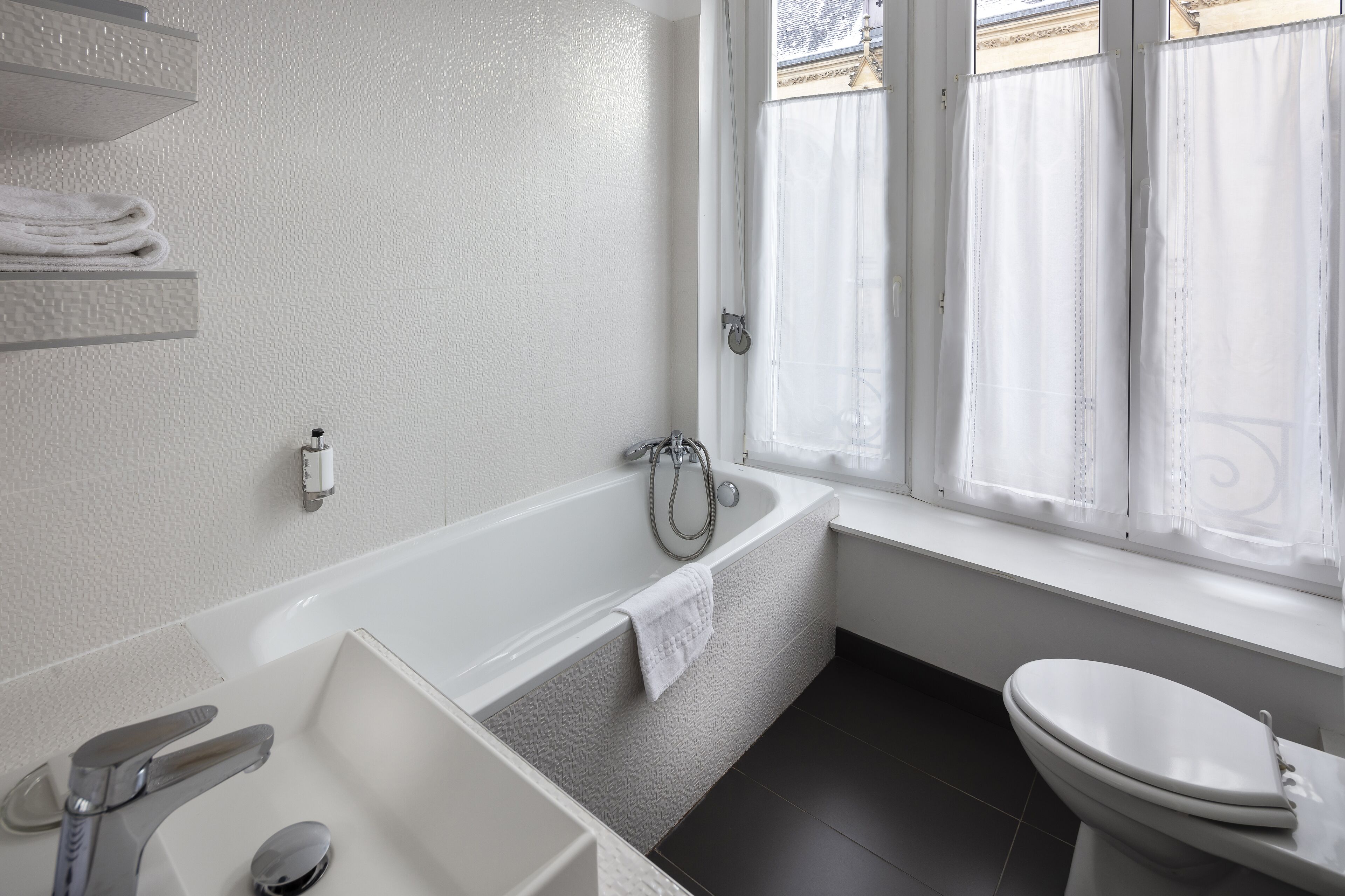 superior double room | bathroom | shower, free toiletries, hair dryer, towels