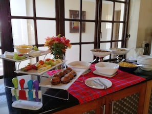 Desayuno para llevar incluido todos los días
