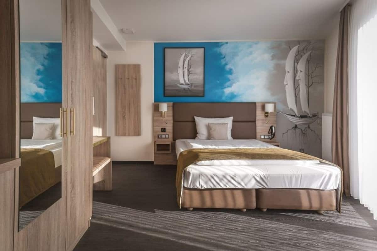 1 soverom, sengetøy av topp kvalitet, minibar og safe på rommet