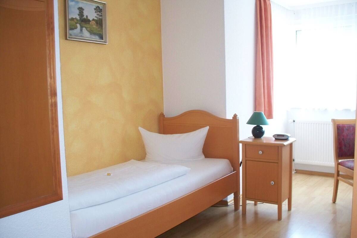 Standard Single Room, 1 Single Bed, Non Smoking