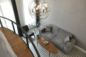 樓中樓客房 | 客廳 | LCD 電視