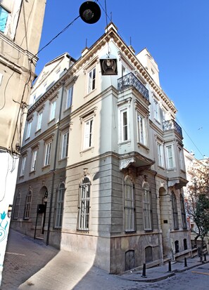 Front of property - Ada Homes Hotel (Istanbul)