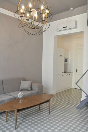 樓中樓客房 | 客廳 | LCD 電視