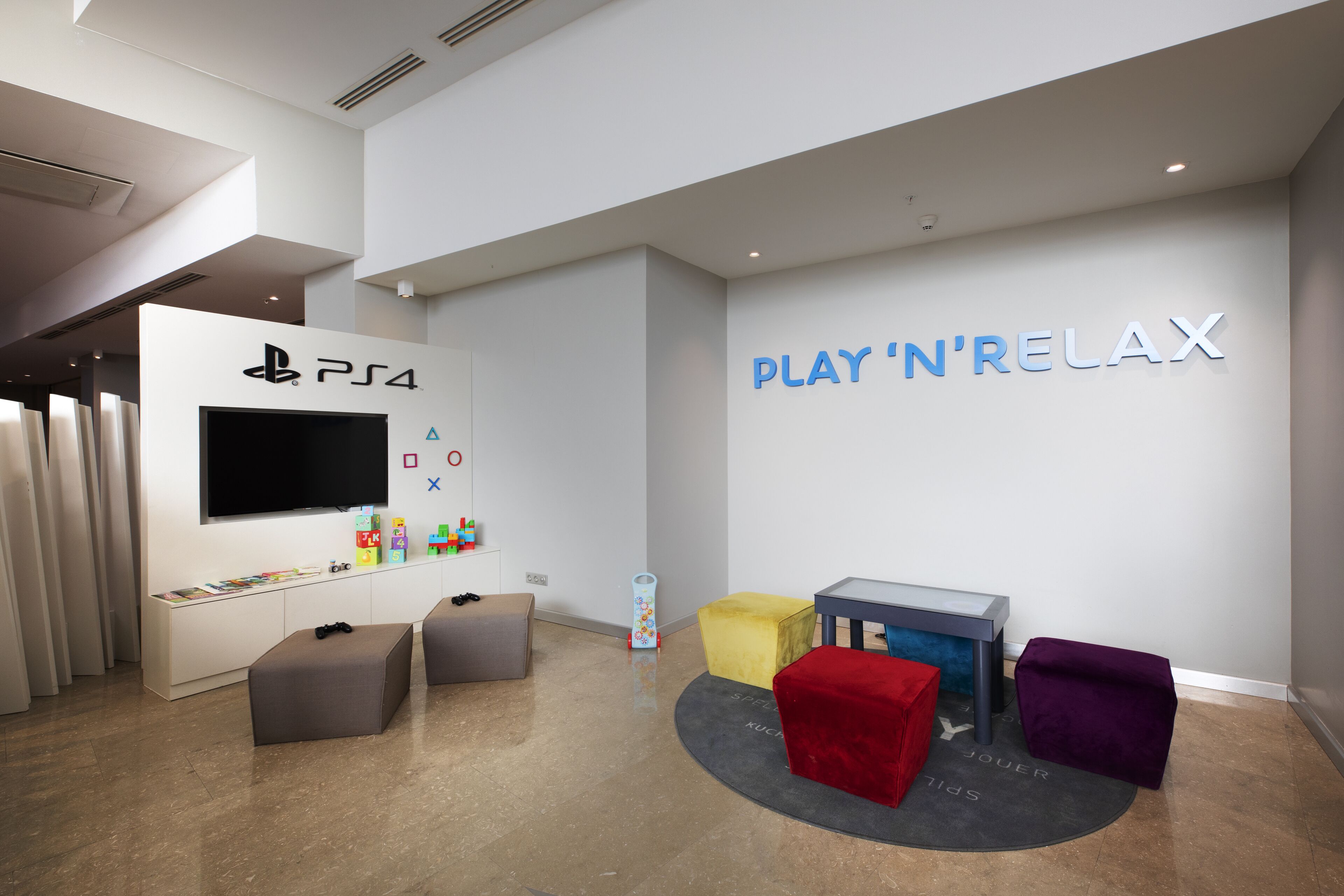 children’s play area – indoor