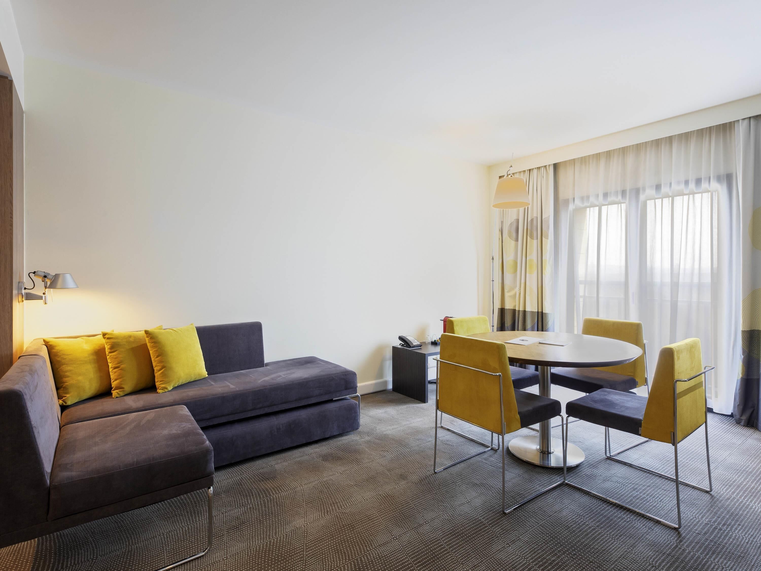Suite, 1 cama King size | Sábanas de algodón egipcio y ropa de cama de alta calidad 