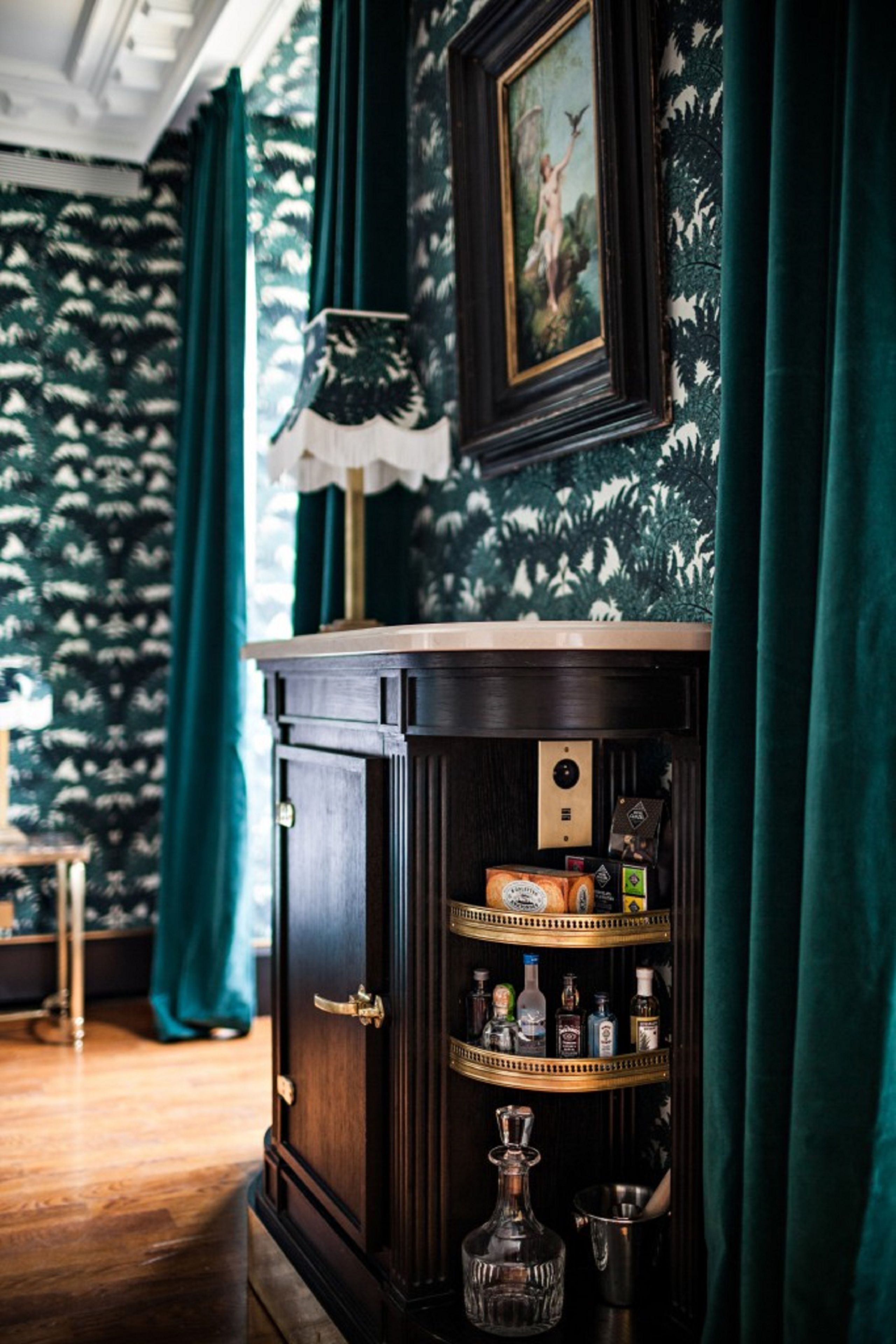 premium bedding, minibar, in-room safe, individually decorated