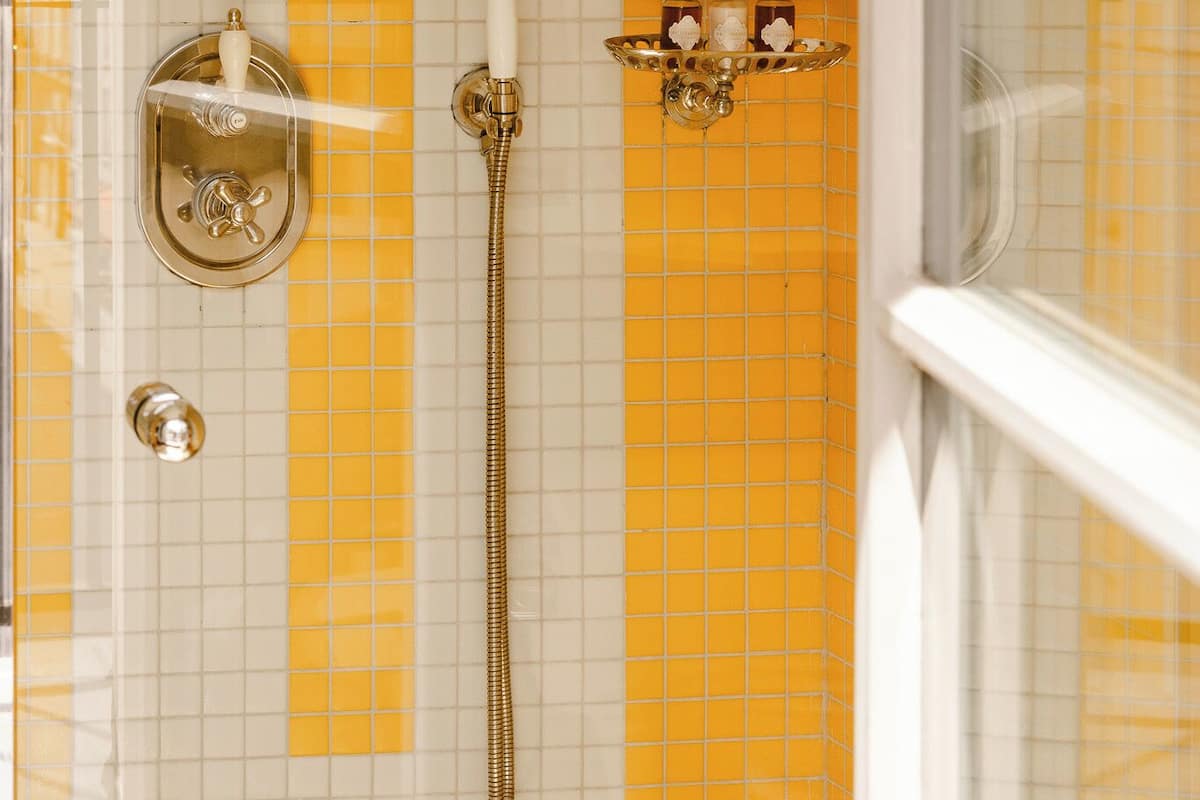 Superior-Zimmer (3.1, Junior)