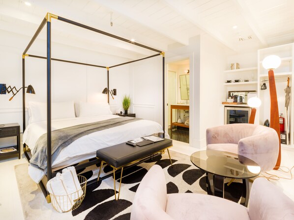 Svit - 1 kingsize-säng (#1) | Italienska Frette-lakan, sängtillbehör av högsta kvalitet och minibar