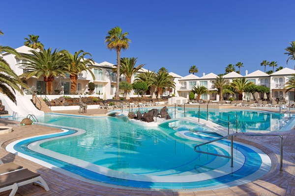 2 outdoor pools, open 10:00 AM to 6:00 PM, pool umbrellas, sun loungers