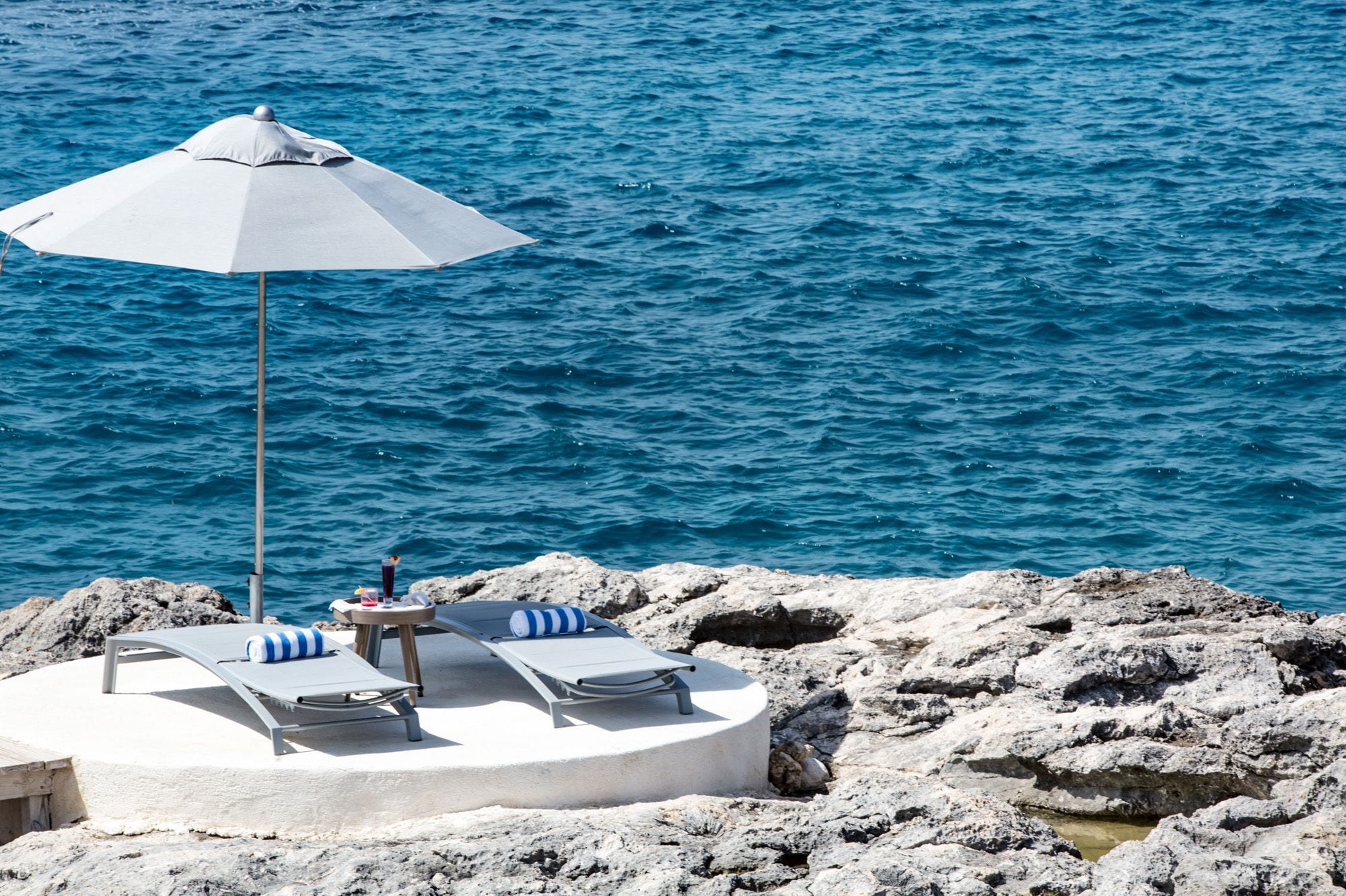 Photo - The Cliff Hotel