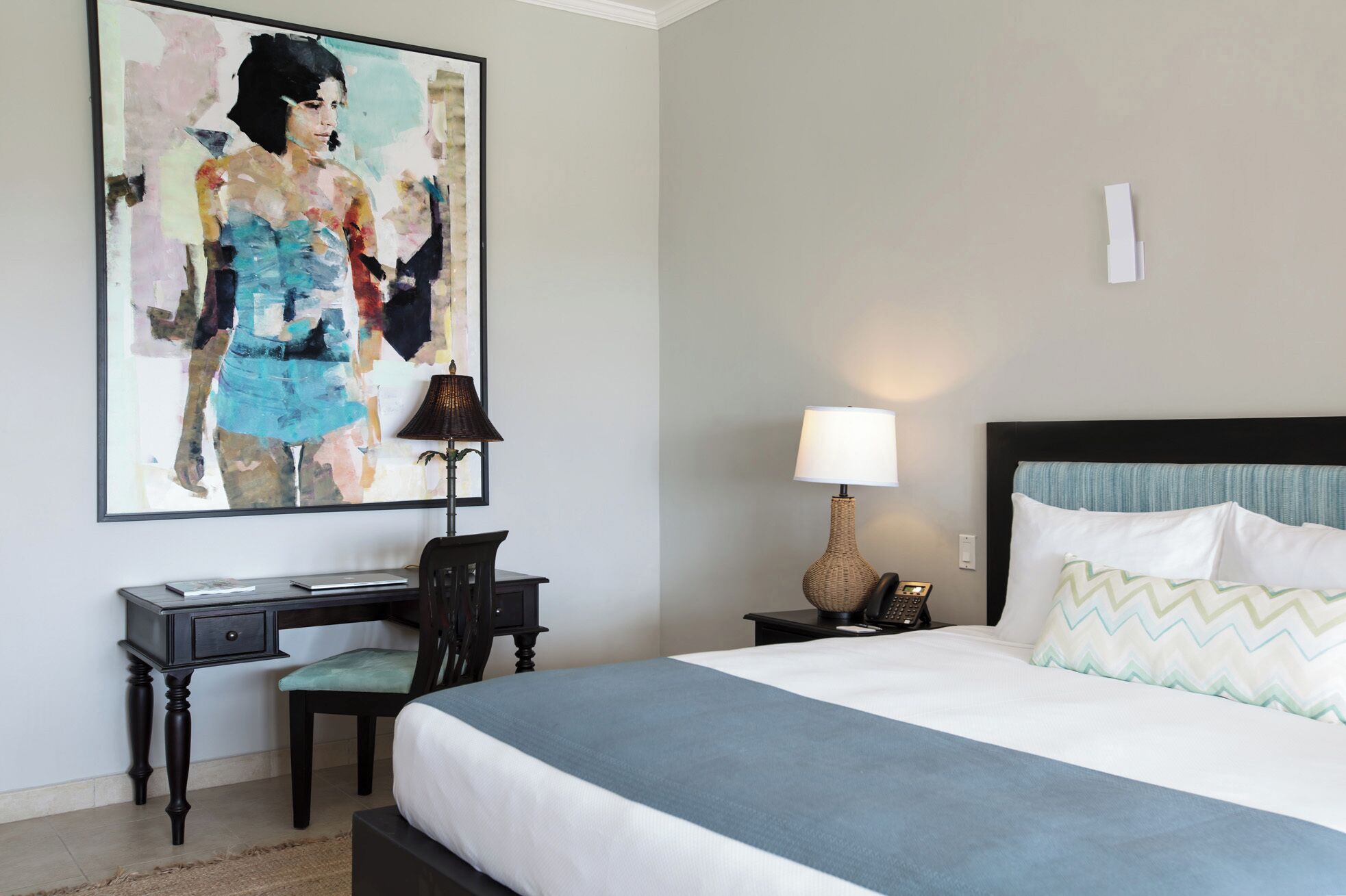 Literie de qualité supérieure, coffres-forts dans les chambres, bureau