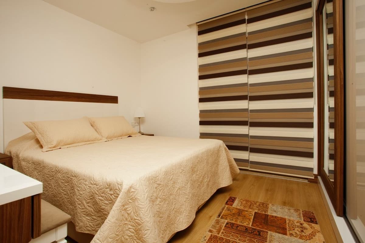 premium bedding, in-room safe, desk, iron/ironing board