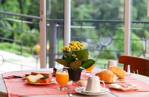 Dining - Pousada Recanto Feliz (Campos do Jordao)