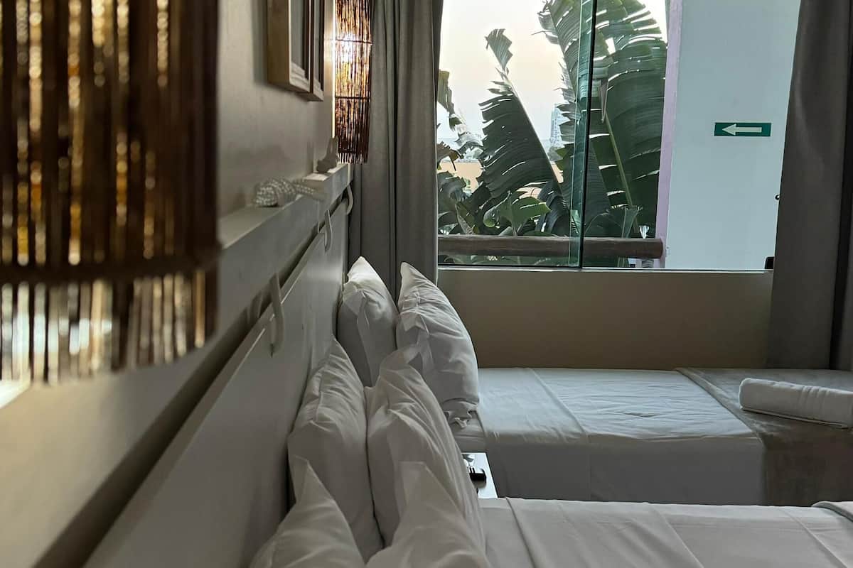 Minibar, desk, blackout curtains, free WiFi