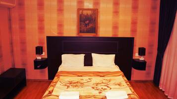 Premium bedding, minibar, in-room safe, desk