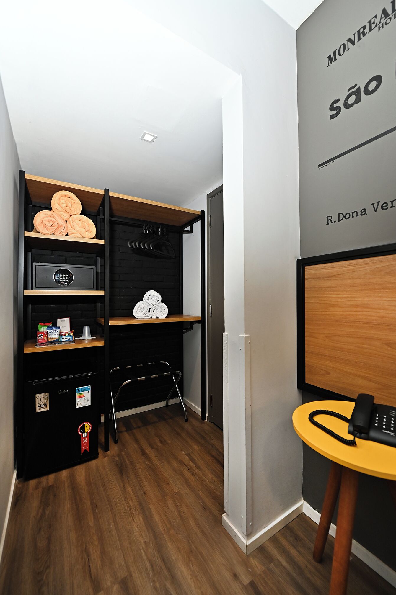 triple room | 1 bedroom, minibar, desk, blackout curtains