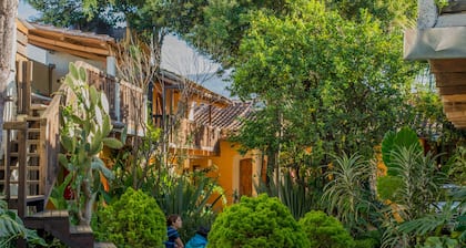 Rossco Hostel