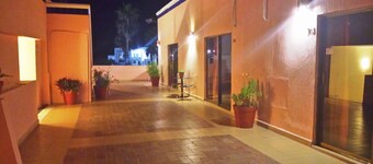 Los Jitos Hotel & Suites