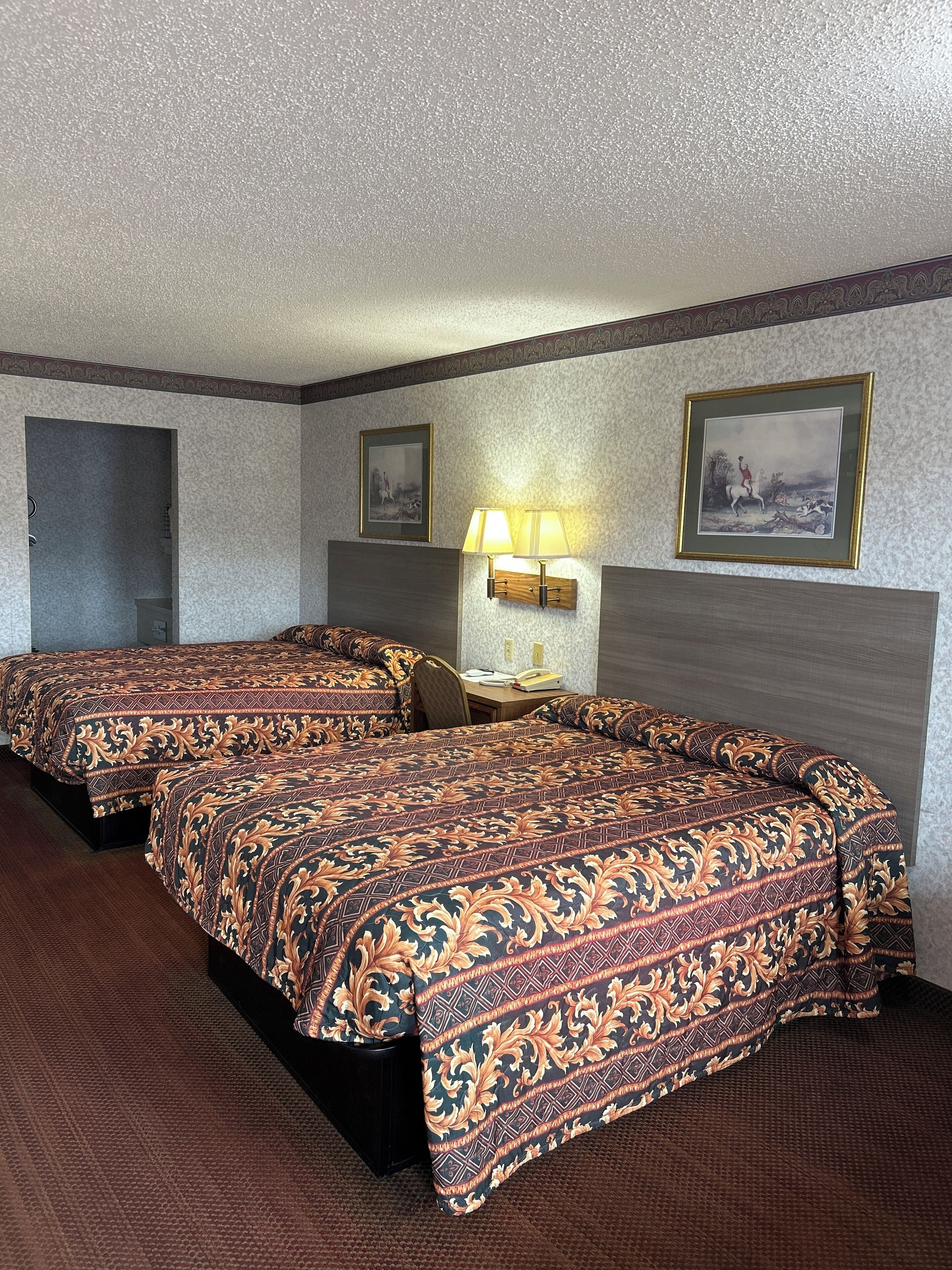 Free WiFi, bed sheets