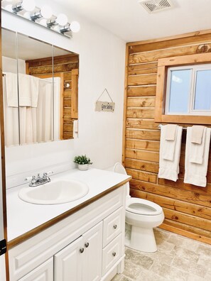 Ferienhaus, eigenes Bad, Meerblick (Private 2 Bedroom) | Badezimmer