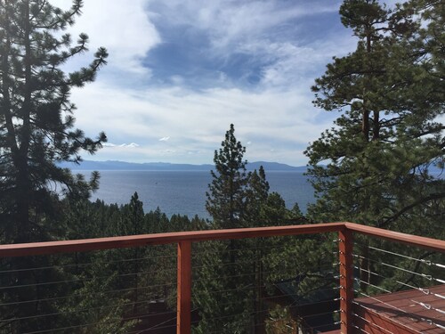 Lake View Premium Home in Zephyr Heights