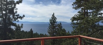 Lake View Premium Home in Zephyr Heights