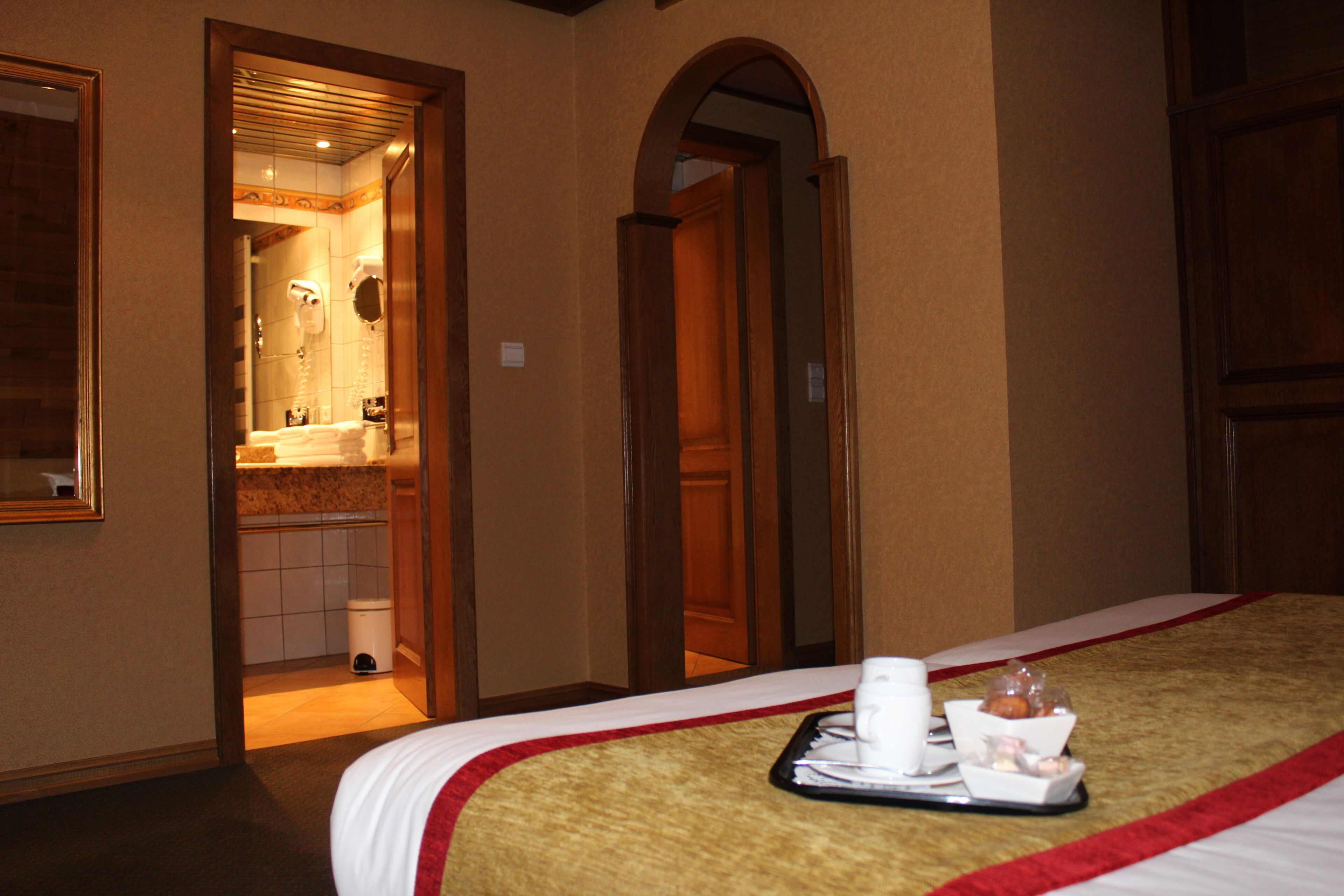 minibar, in-room safe, desk, soundproofing